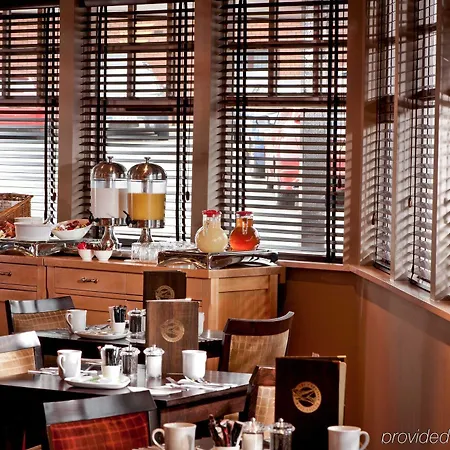 Leonardo Inn Aberdeen Airport 