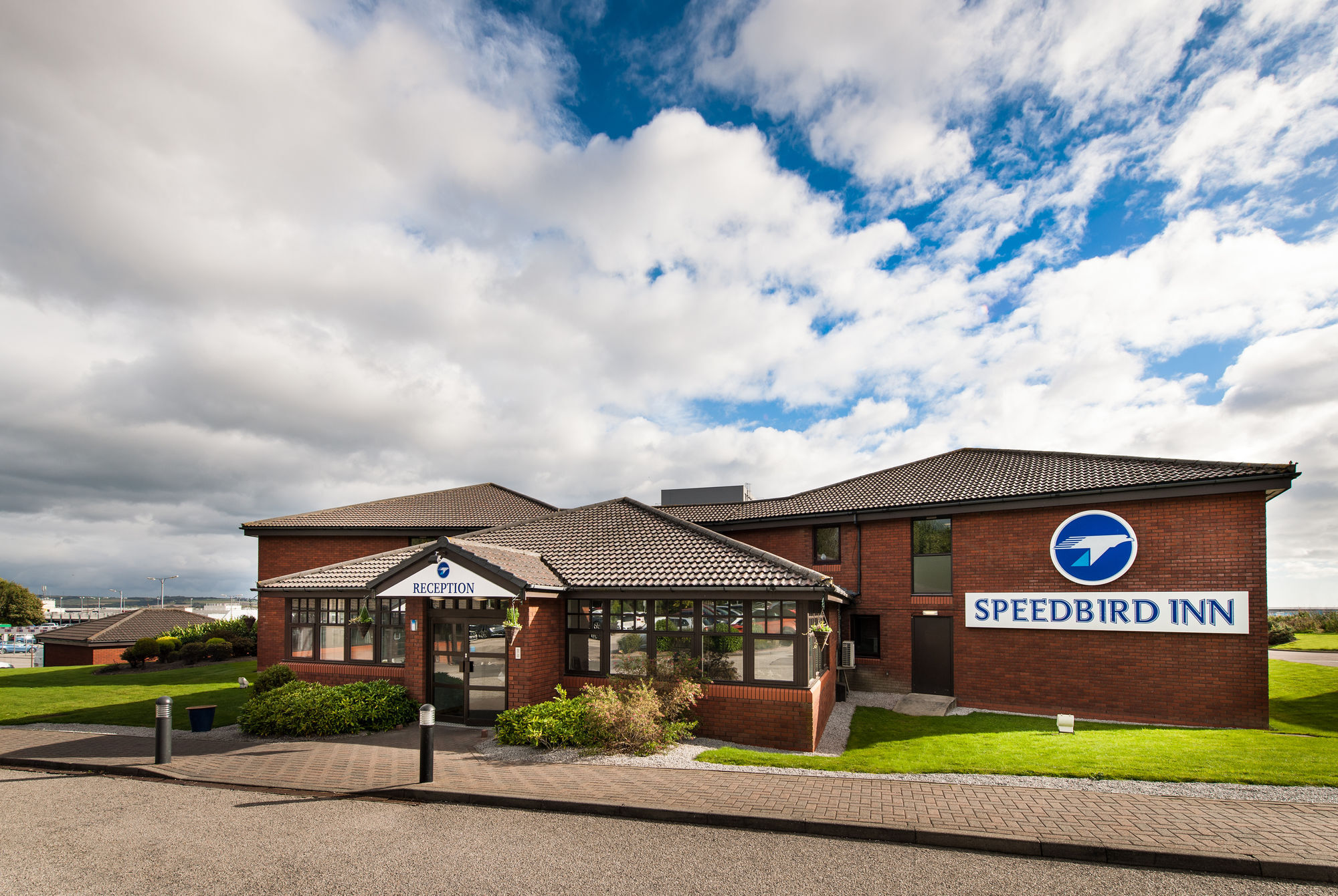 Leonardo Aberdeen Airport Hotel 3*