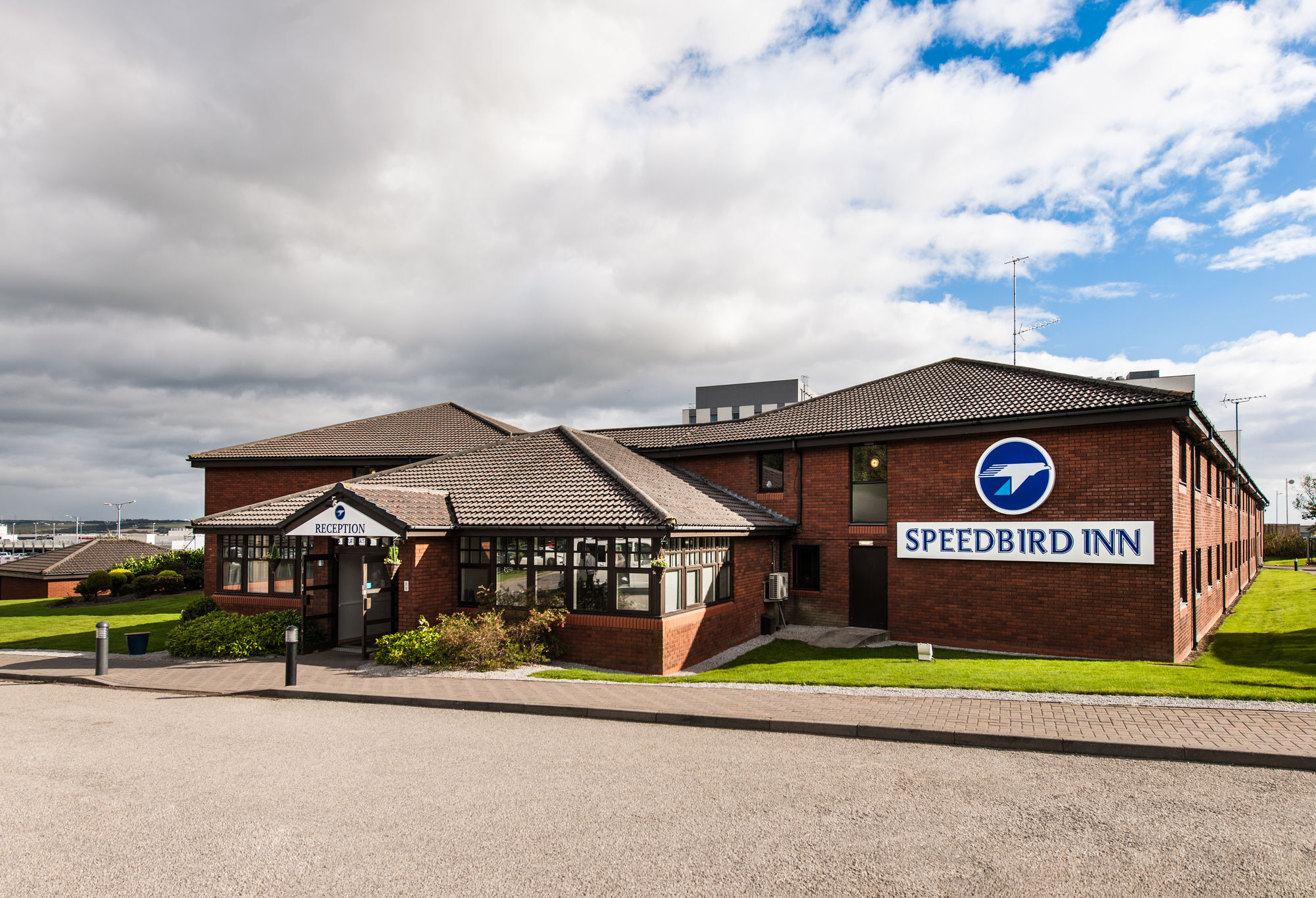 Leonardo Aberdeen Airport Hotel