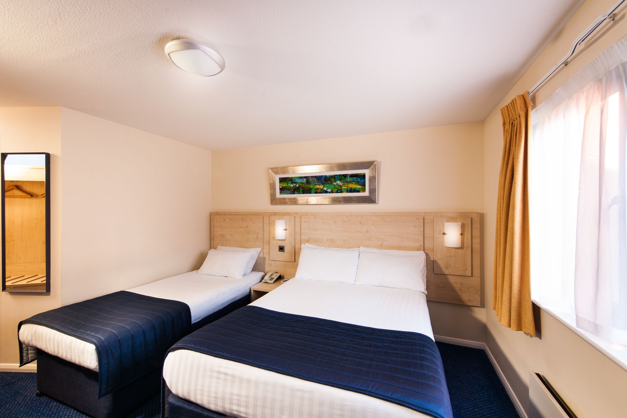 Leonardo Aberdeen Airport Dyce